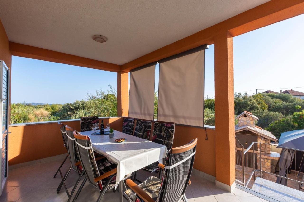 Villa Spark With Heated Pool In Rogoznica Zečevo 외부 사진