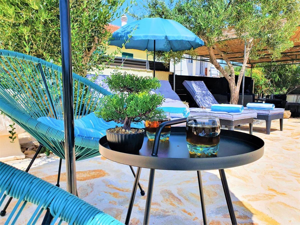 Villa Spark With Heated Pool In Rogoznica Zečevo 외부 사진